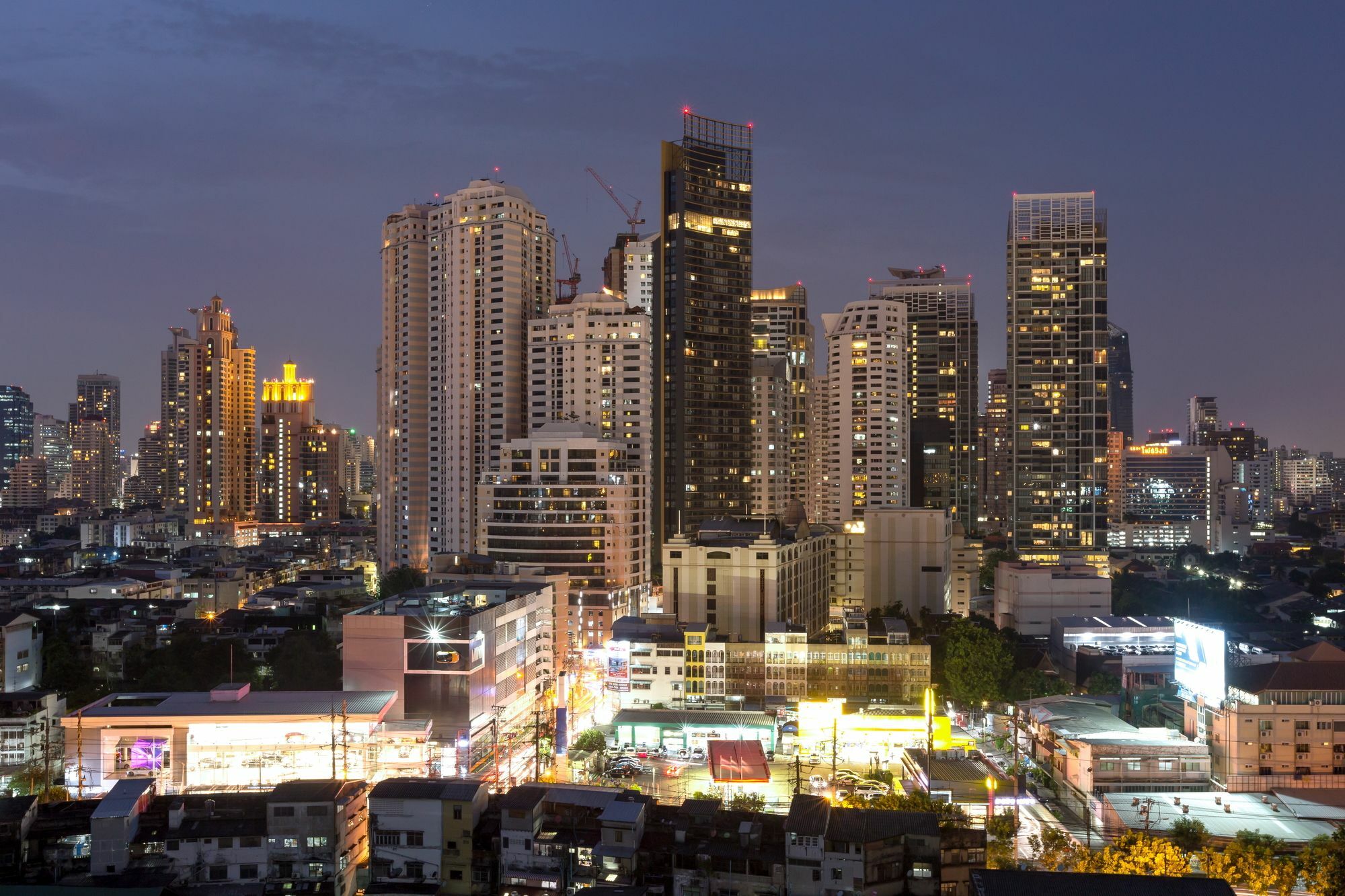 At 115 Hotel By Rompo Bangkok Bagian luar foto